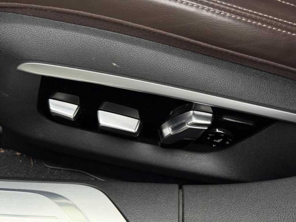 BMW 7 Series - Vista 12