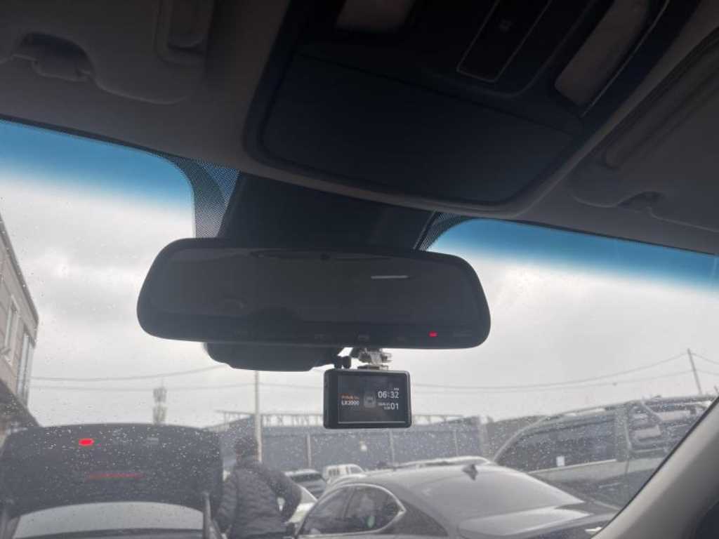 KIA Sorento - Vista 11