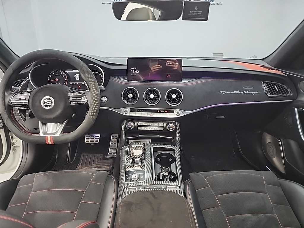 KIA Stinger - Vista 7