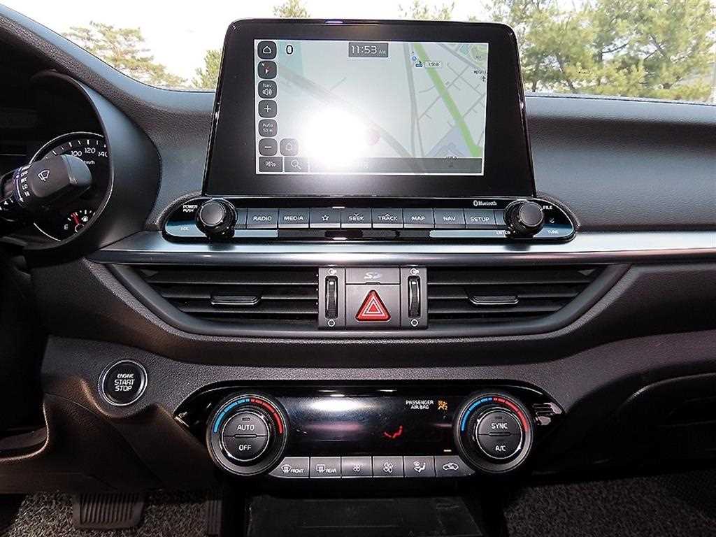 KIA K3 2019 Gris - Importación desde Corea - HF Imports Iquique - Foto 13