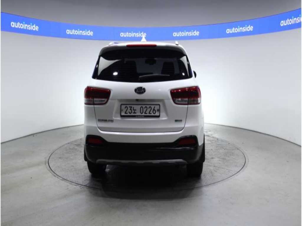 KIA Sorento - Vista 3