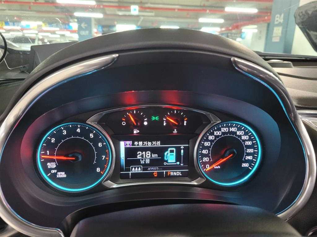 Chevrolet Malibu - Vista 11