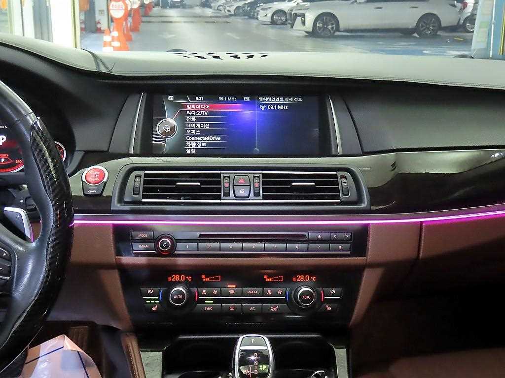 BMW 5 Series - Vista 11