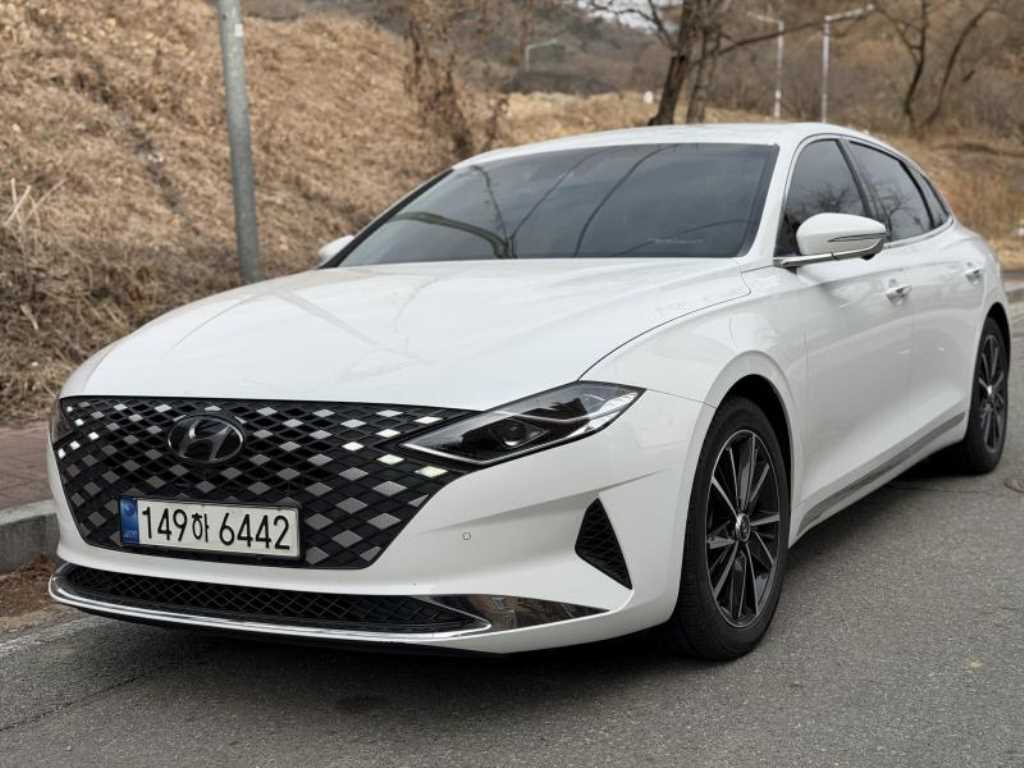 HYUNDAI Grandeur - Vista 2