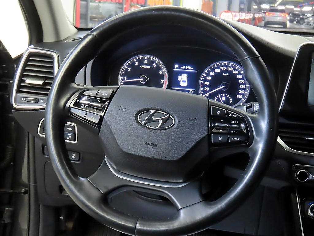 HYUNDAI Grandeur - Vista 8