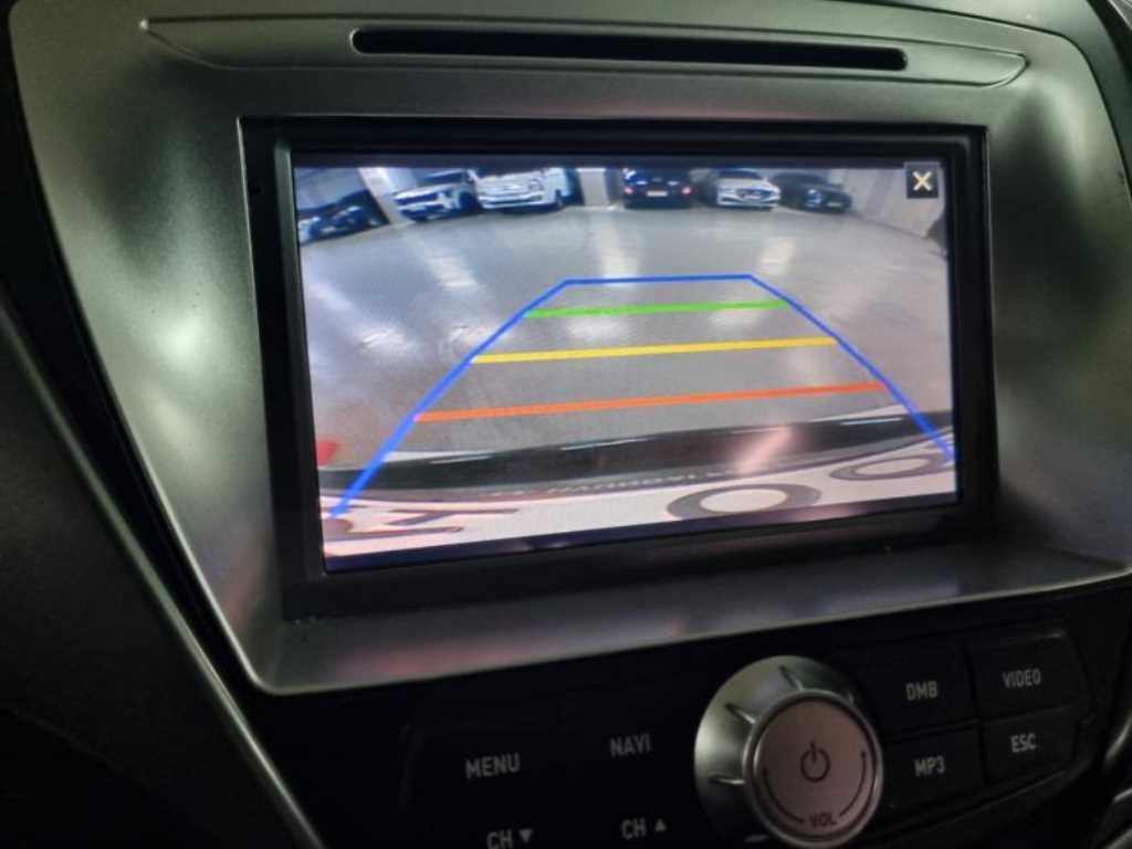 HYUNDAI Avante - Vista 7