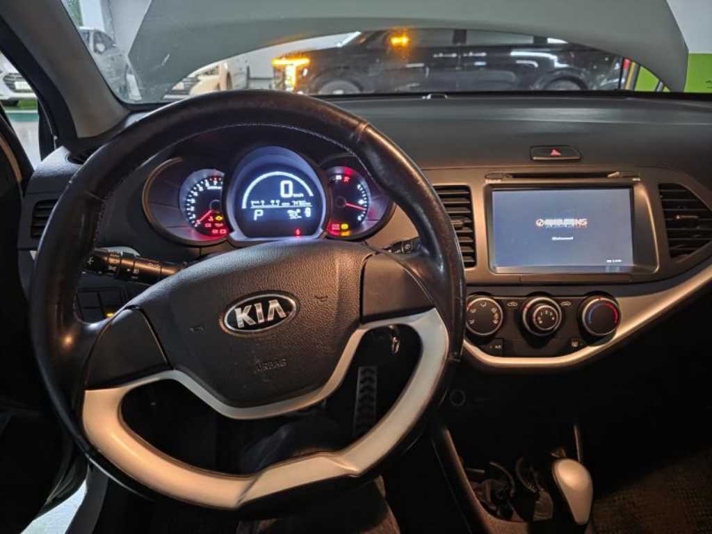 KIA Morning - Vista 4