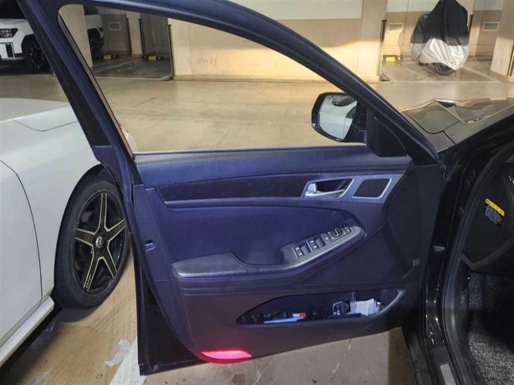 HYUNDAI Genesis 2016 Negro - Importación desde Corea - HF Imports Iquique - Foto 17