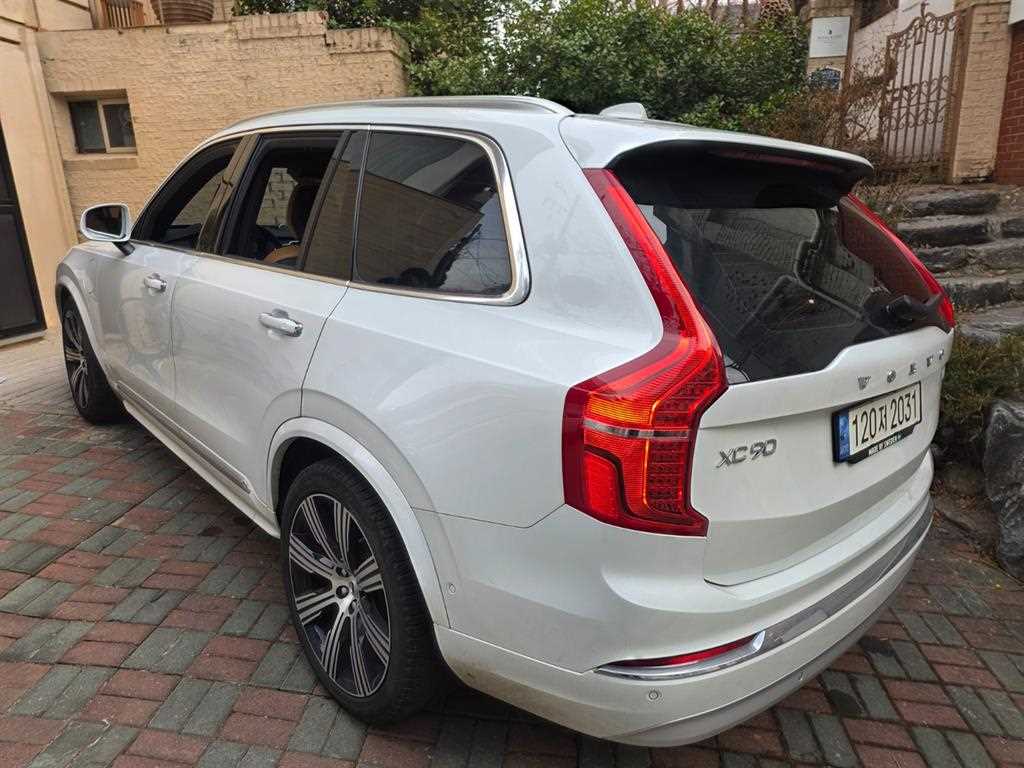 Volvo XC90 - Vista 4