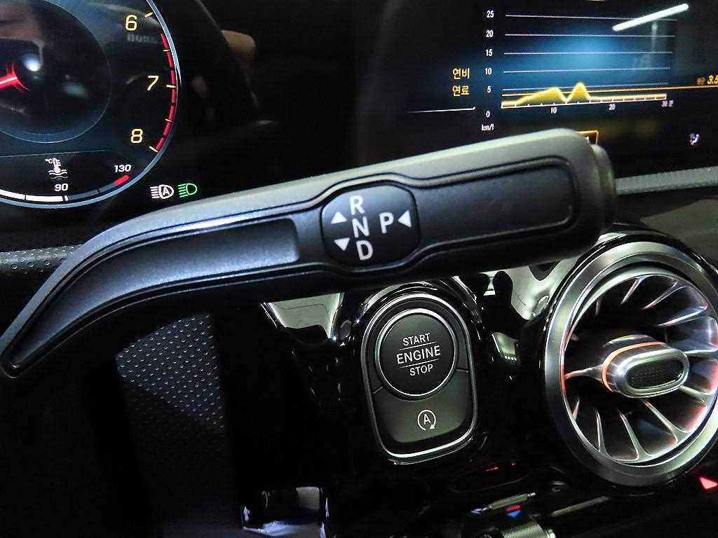 Mercedes Benz CLA Class - Vista 12