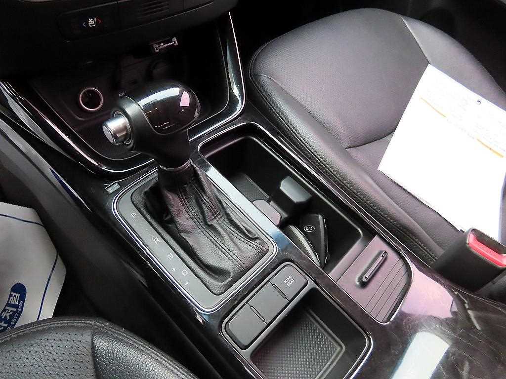 KIA Sorento - Vista 10