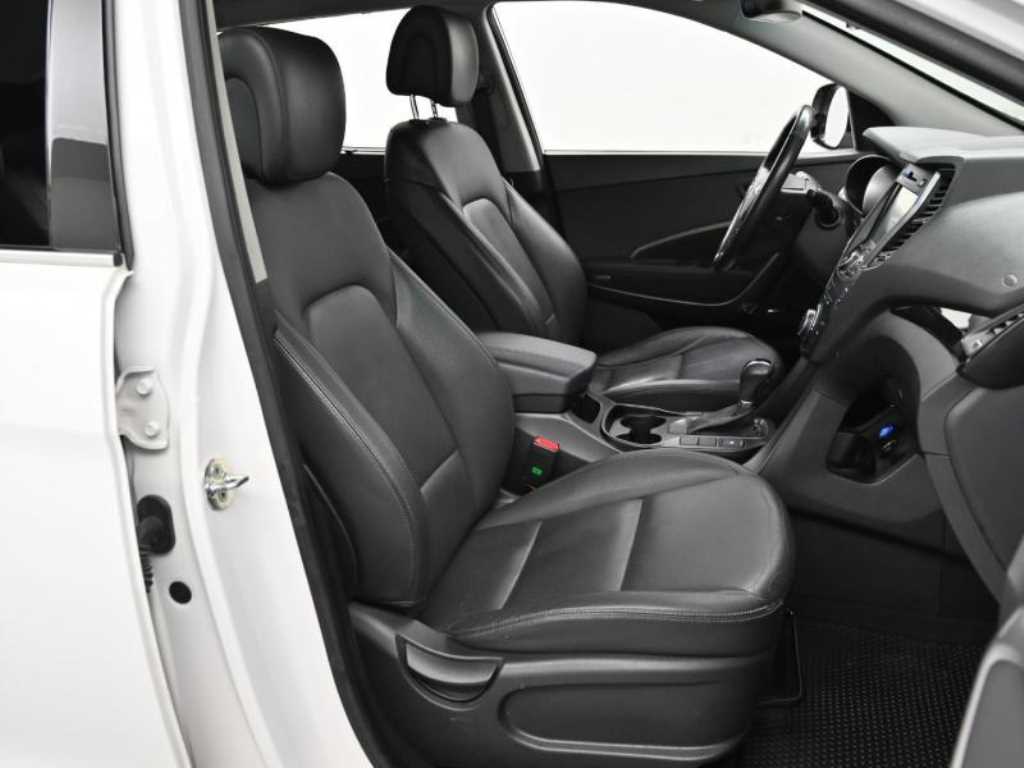HYUNDAI Santa Fe - Vista 10