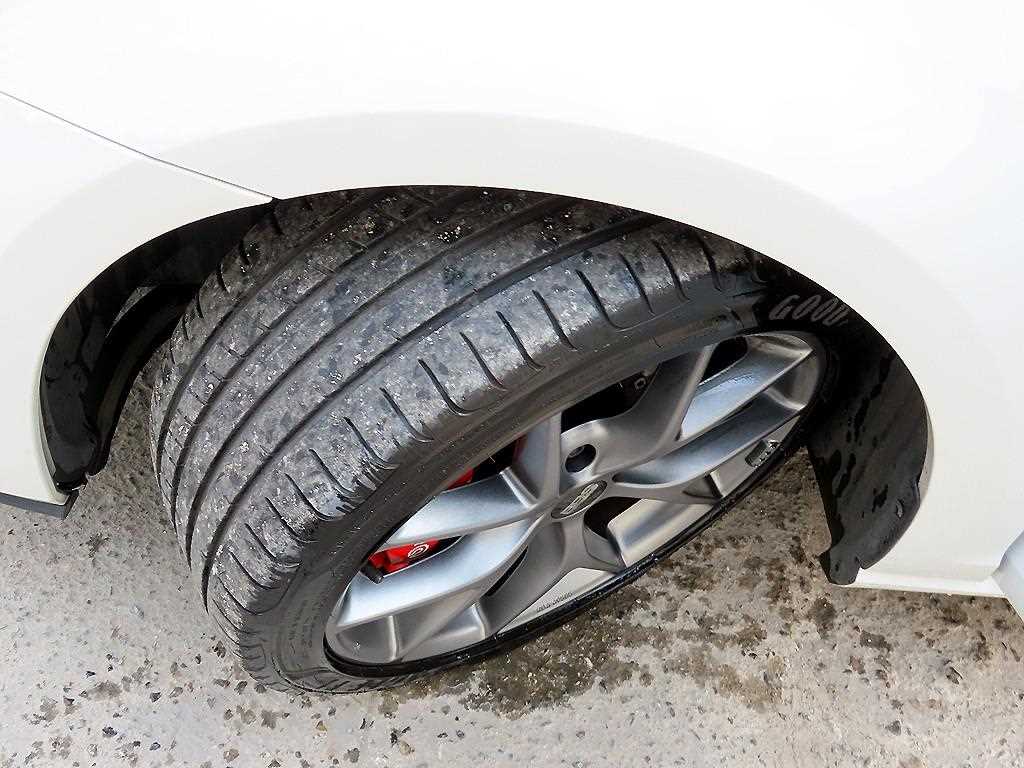 Volkswagen Golf 2016 Blanco - Importación desde Corea - HF Imports Iquique - Foto 19