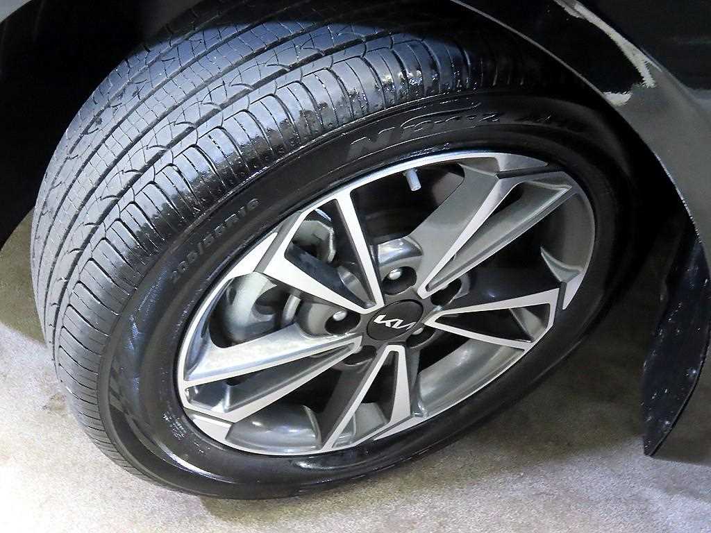 KIA K3 2024 Negro - Importación desde Corea - HF Imports Iquique - Foto 19