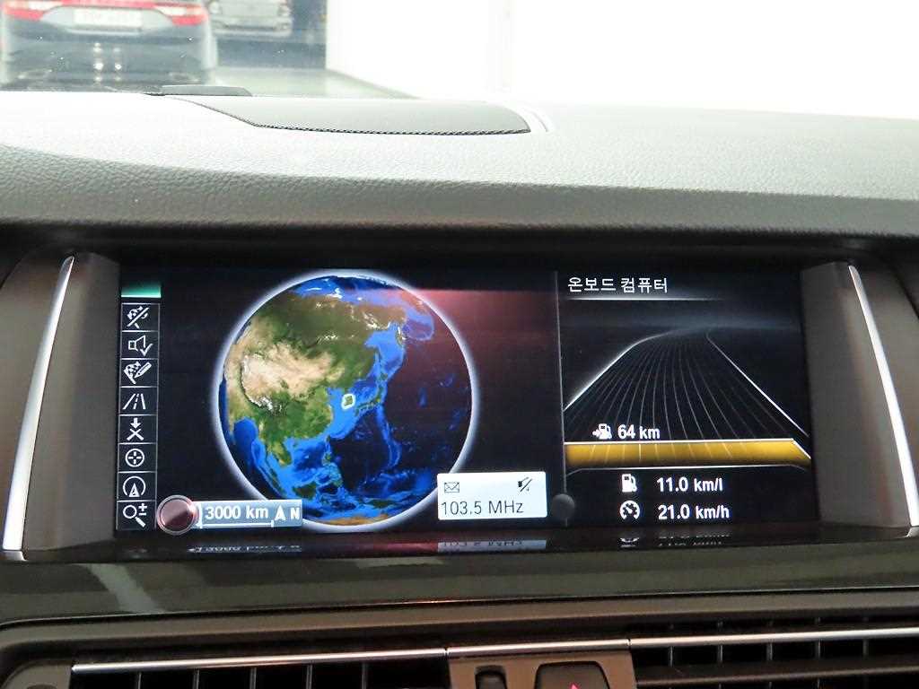 BMW 5 Series - Vista 8