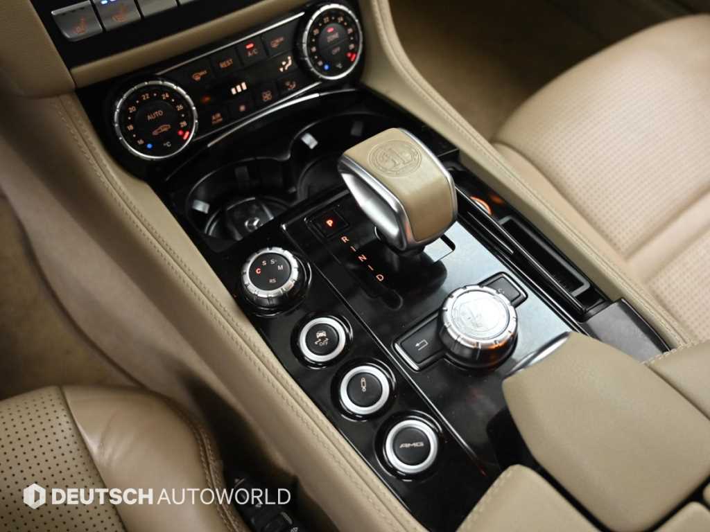 Mercedes Benz CLS Class - Vista 9