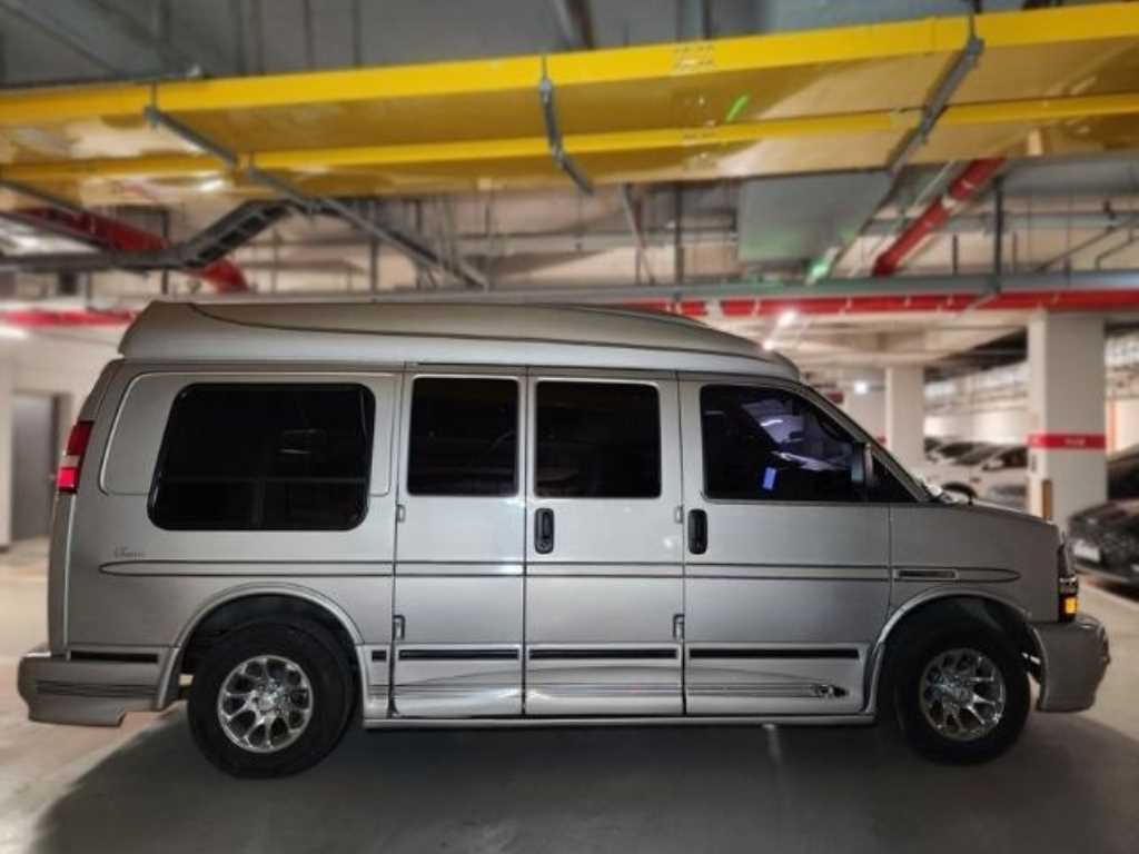 Chevrolet Express van - Vista 5