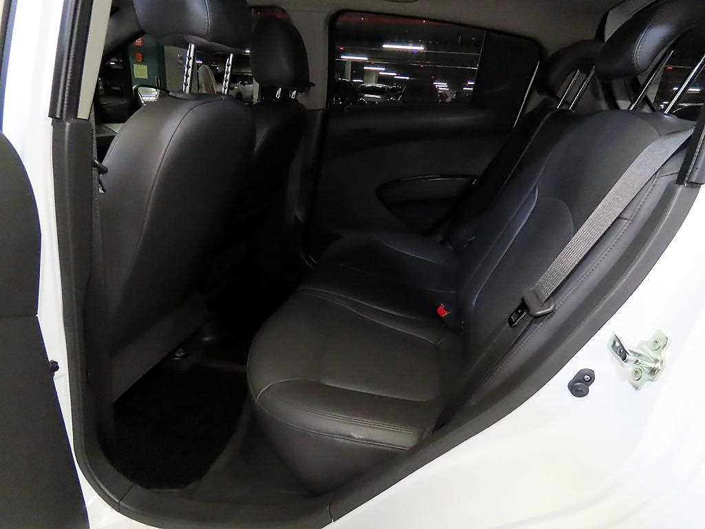 Chevrolet Spark - Vista 7