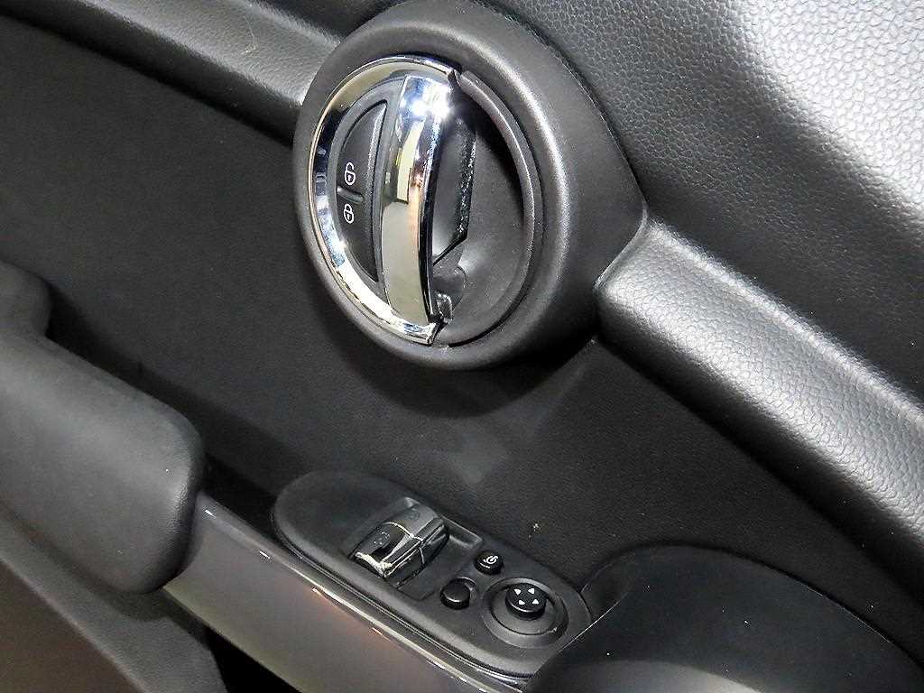 Mini Cooper 2018 Blanco - Importación desde Corea - HF Imports Iquique - Foto 14