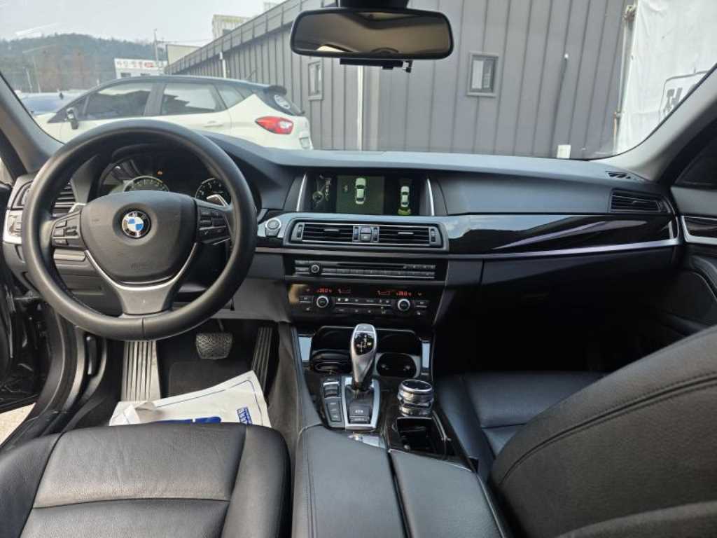 BMW 5 Series - Vista 9