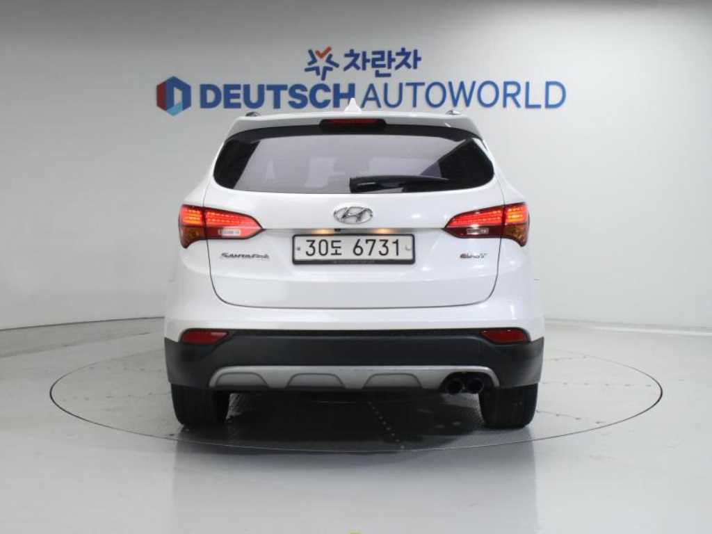 HYUNDAI Santa Fe - Vista 4