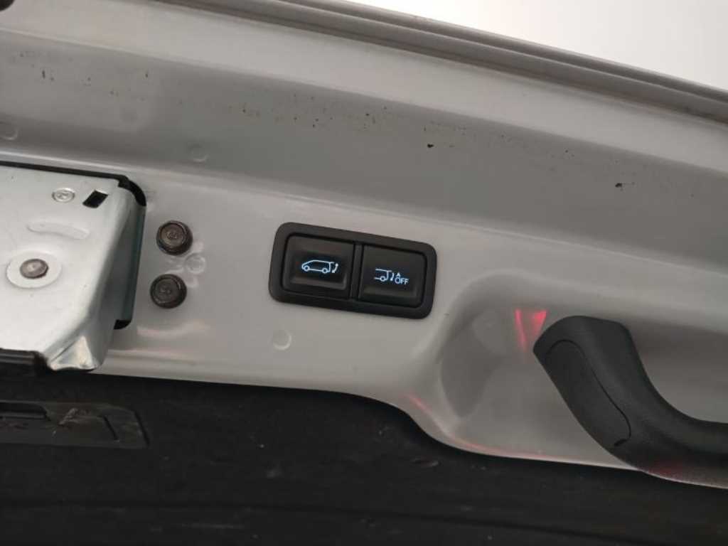 HYUNDAI Staria 2022 Plateado - Importación desde Corea - HF Imports Iquique - Foto 17