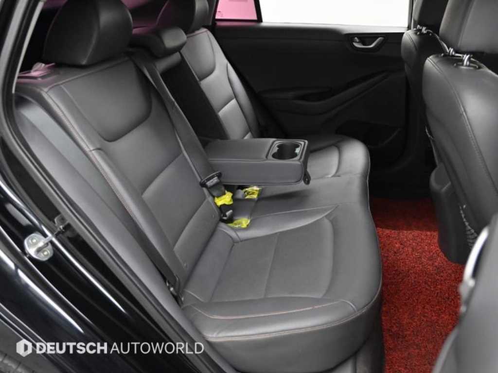 HYUNDAI Ioniq - Vista 12