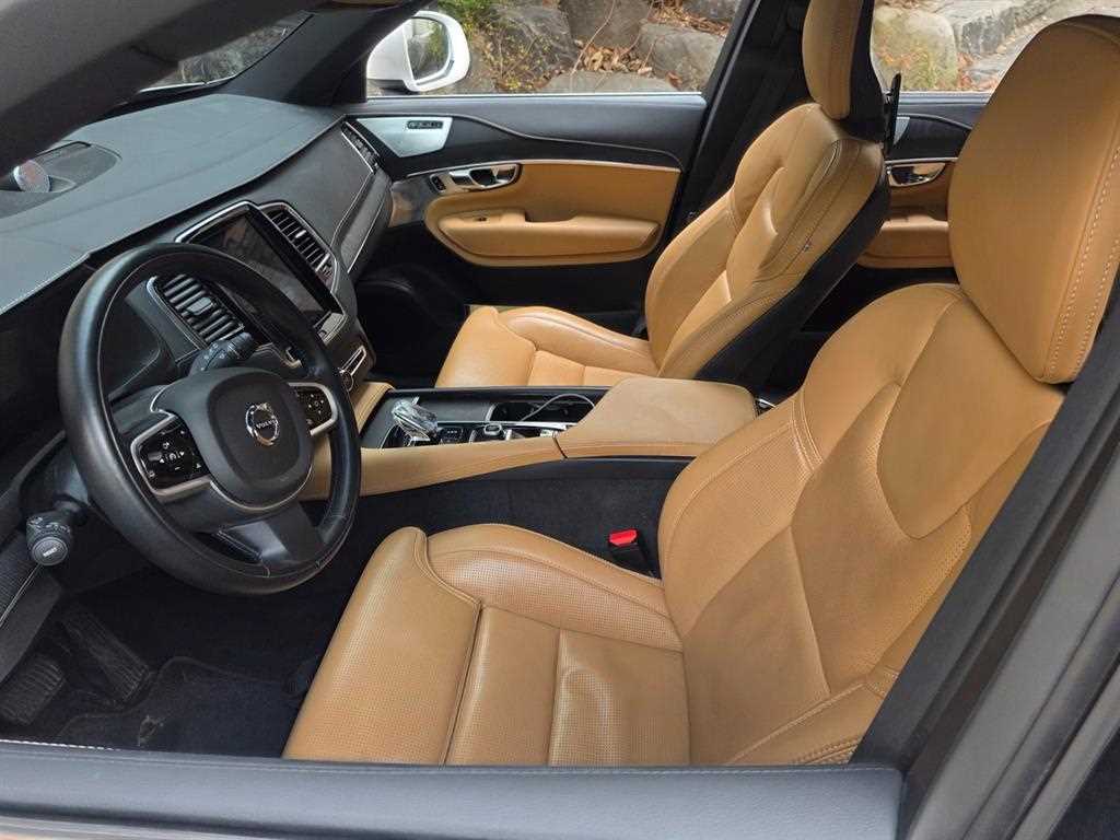 Volvo XC90 - Vista 7