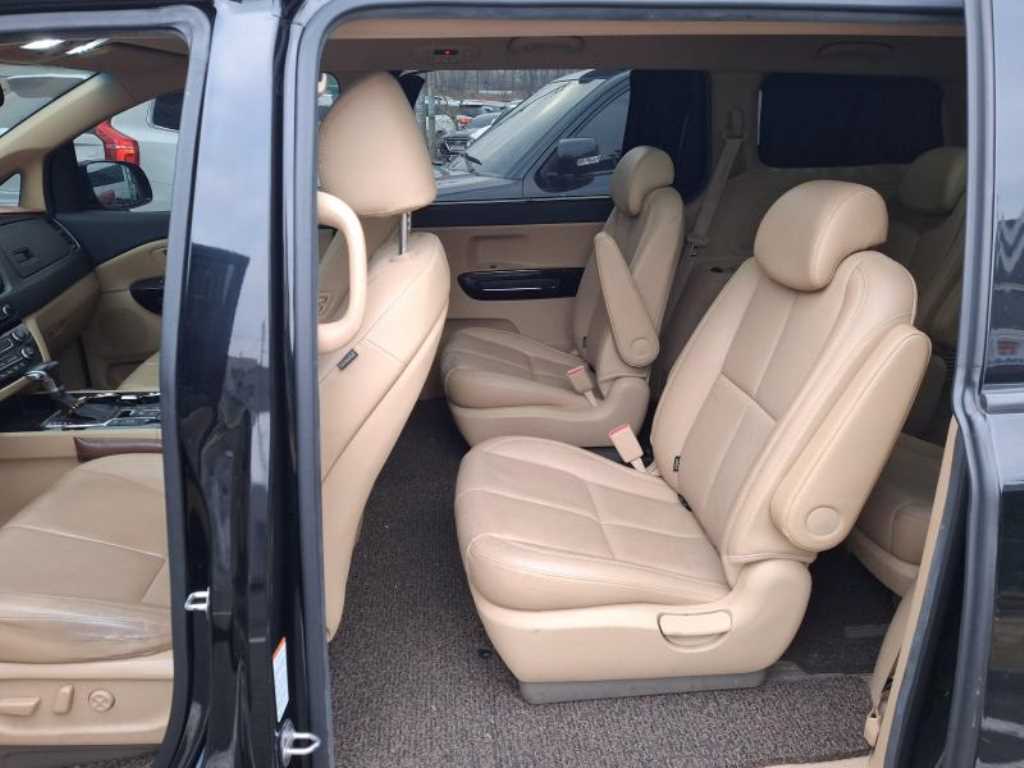 KIA Carnival 2019 - Importación desde Corea - HF Imports Iquique - Foto 14