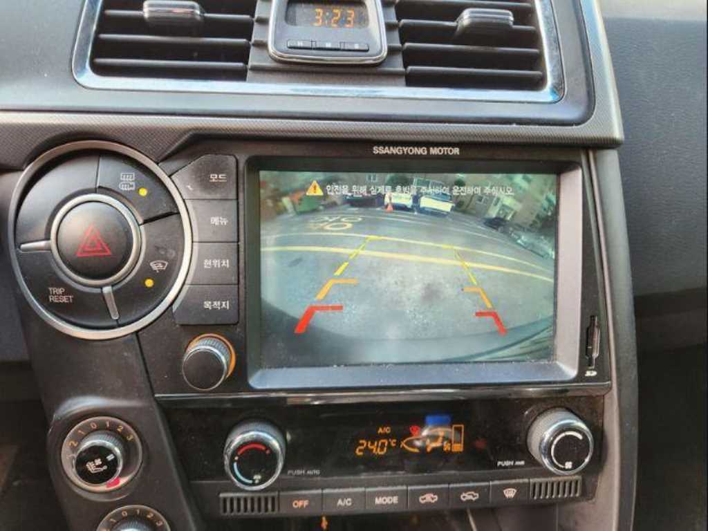 Ssangyong Korando - Vista 10