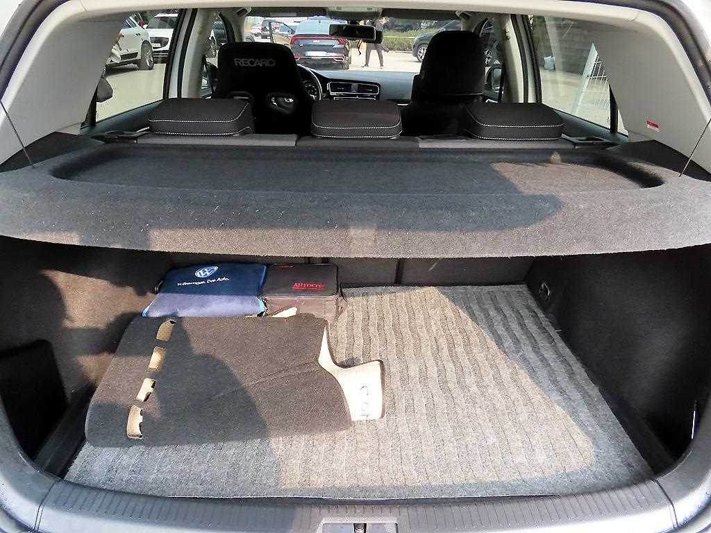 Volkswagen Golf 2016 Blanco - Importación desde Corea - HF Imports Iquique - Foto 17