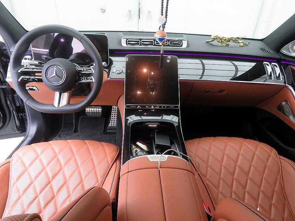 Mercedes Benz S Class - Vista 8