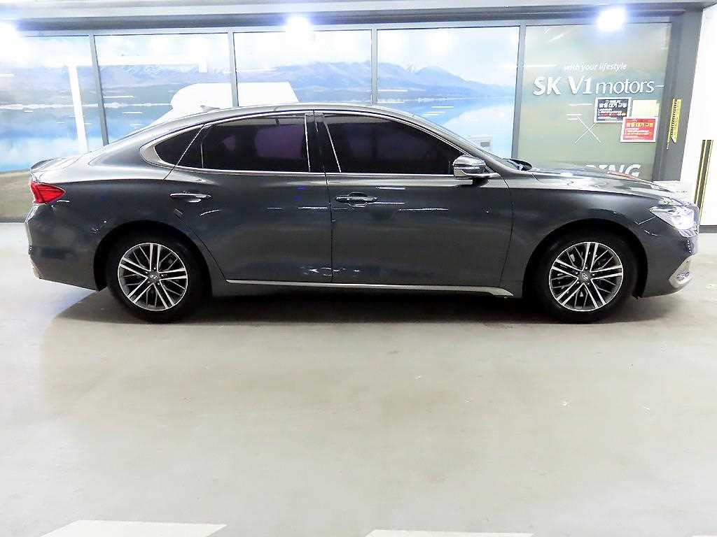 HYUNDAI Grandeur - Vista 3