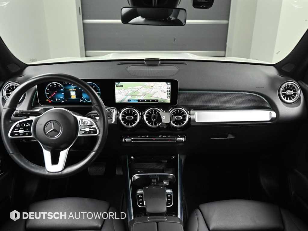 Mercedes Benz GLB Class - Vista 7