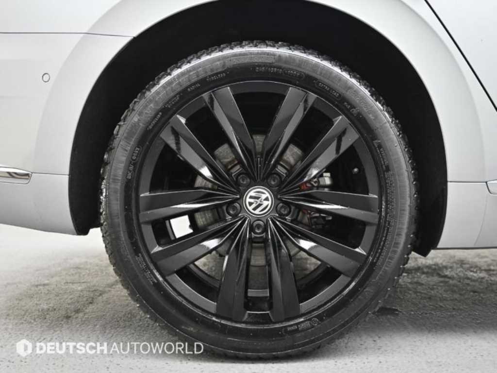 Volkswagen Arteon - Vista 5