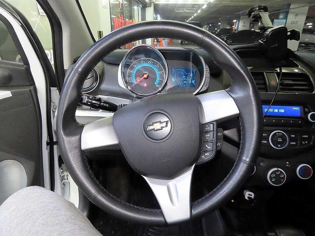 Chevrolet Spark - Vista 8