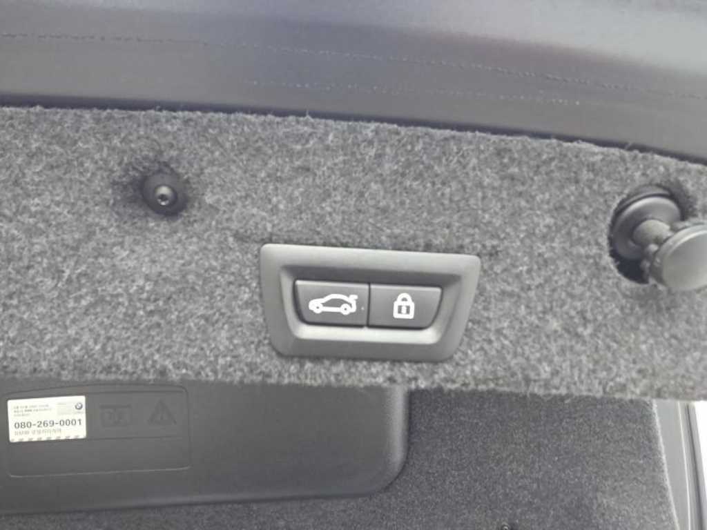 BMW 5 Series - Vista 5