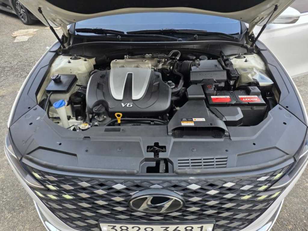 HYUNDAI Grandeur - Vista 10