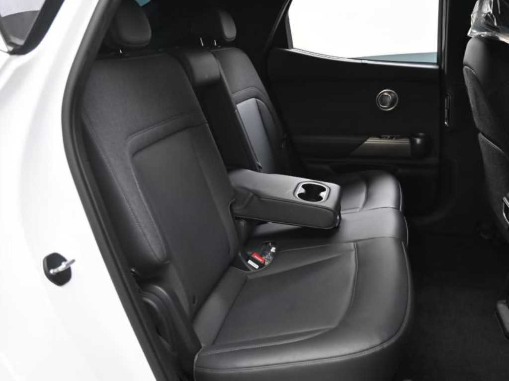 Genesis GV60 - Vista 12