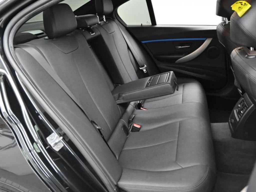 BMW 3 series - Vista 12