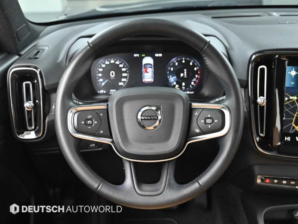 Volvo XC40 2021 Negro - Importación desde Corea - HF Imports Iquique - Foto 13