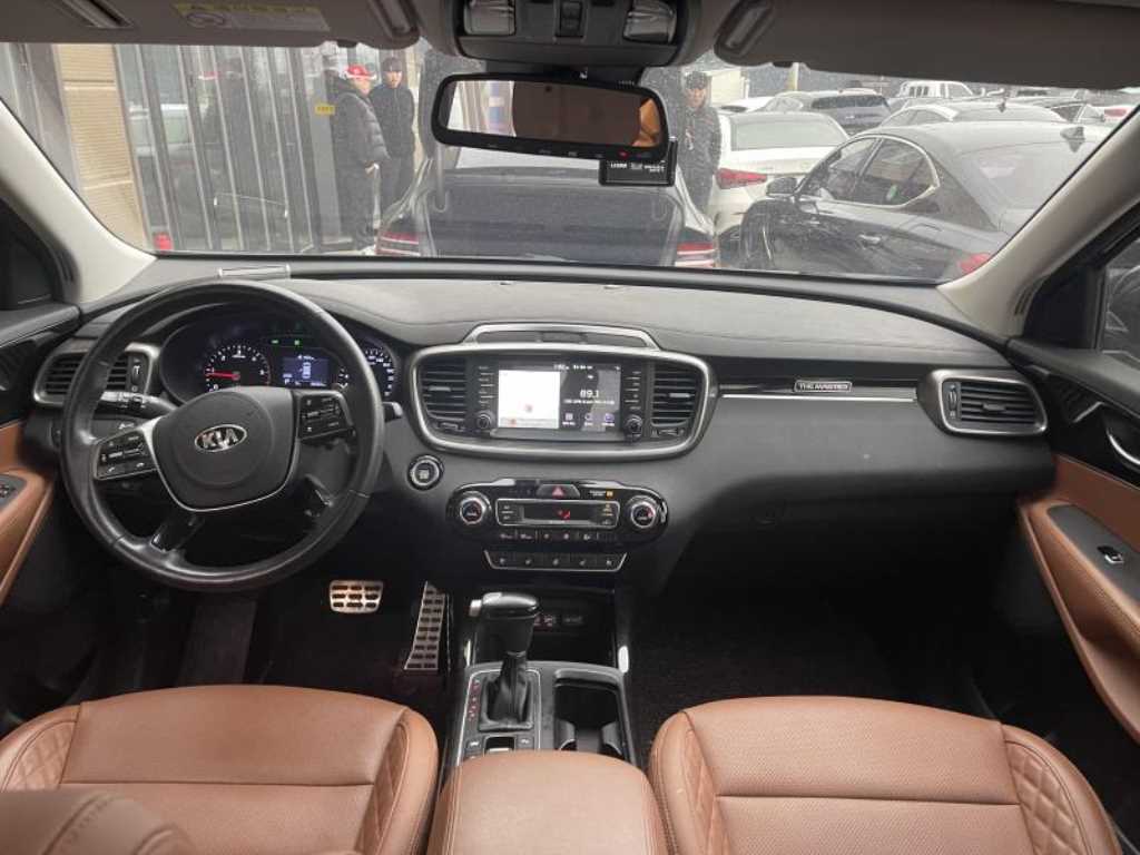 KIA Sorento - Vista 5