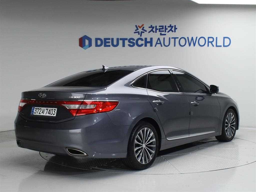 HYUNDAI Grandeur - Vista 2