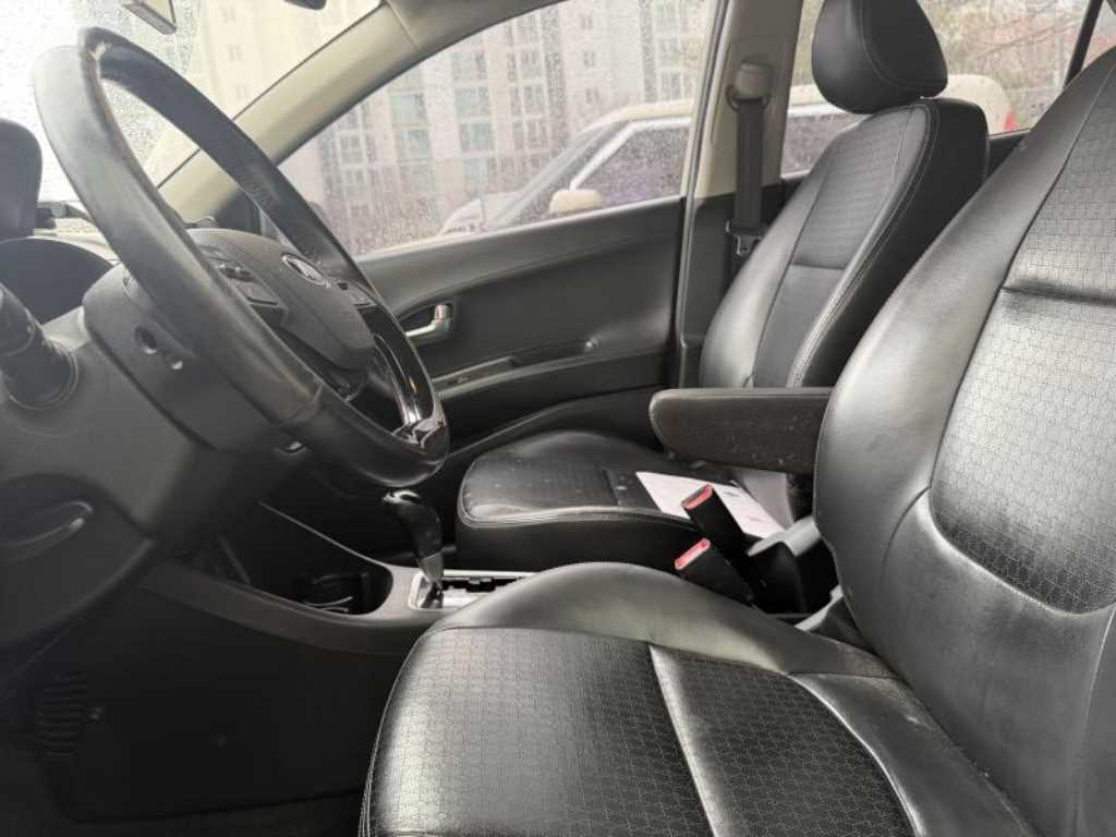 KIA Morning - Vista 9