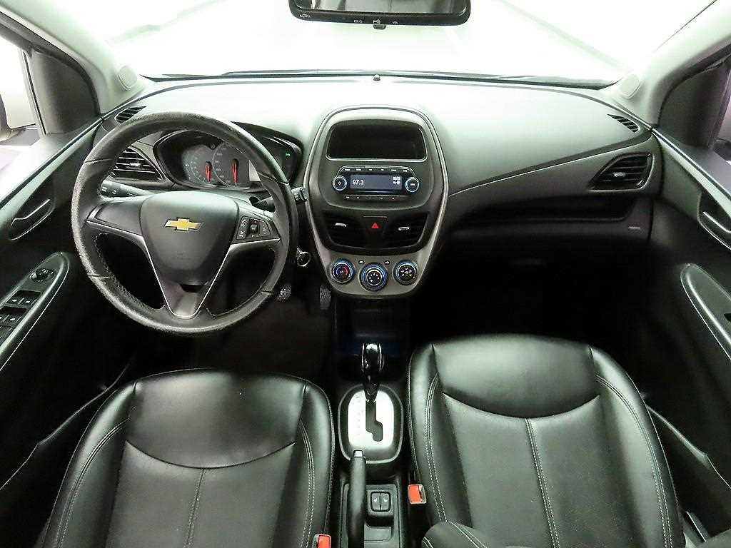 Chevrolet Spark - Vista 8