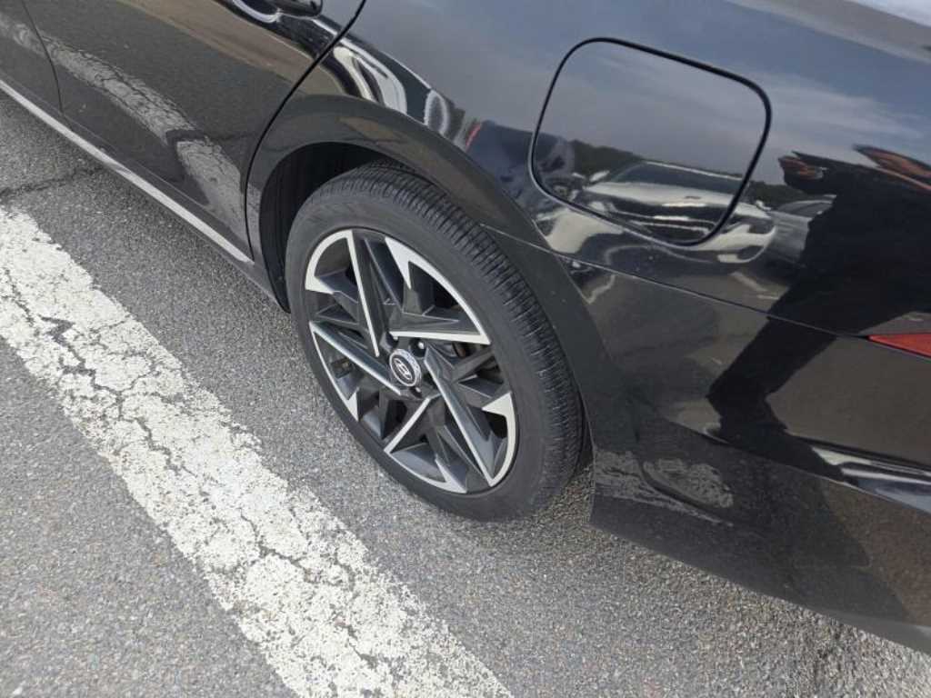 HYUNDAI Grandeur - Vista 10