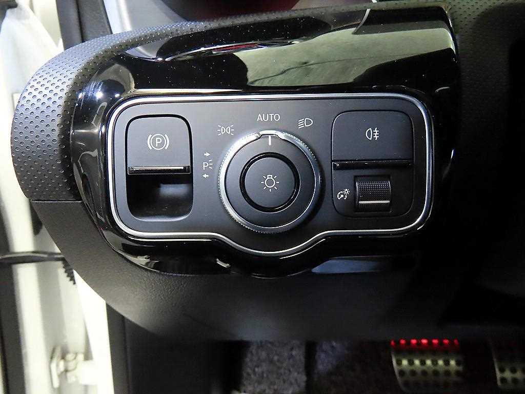 Mercedes Benz CLA Class 2020 Blanco - Importación desde Corea - HF Imports Iquique - Foto 15