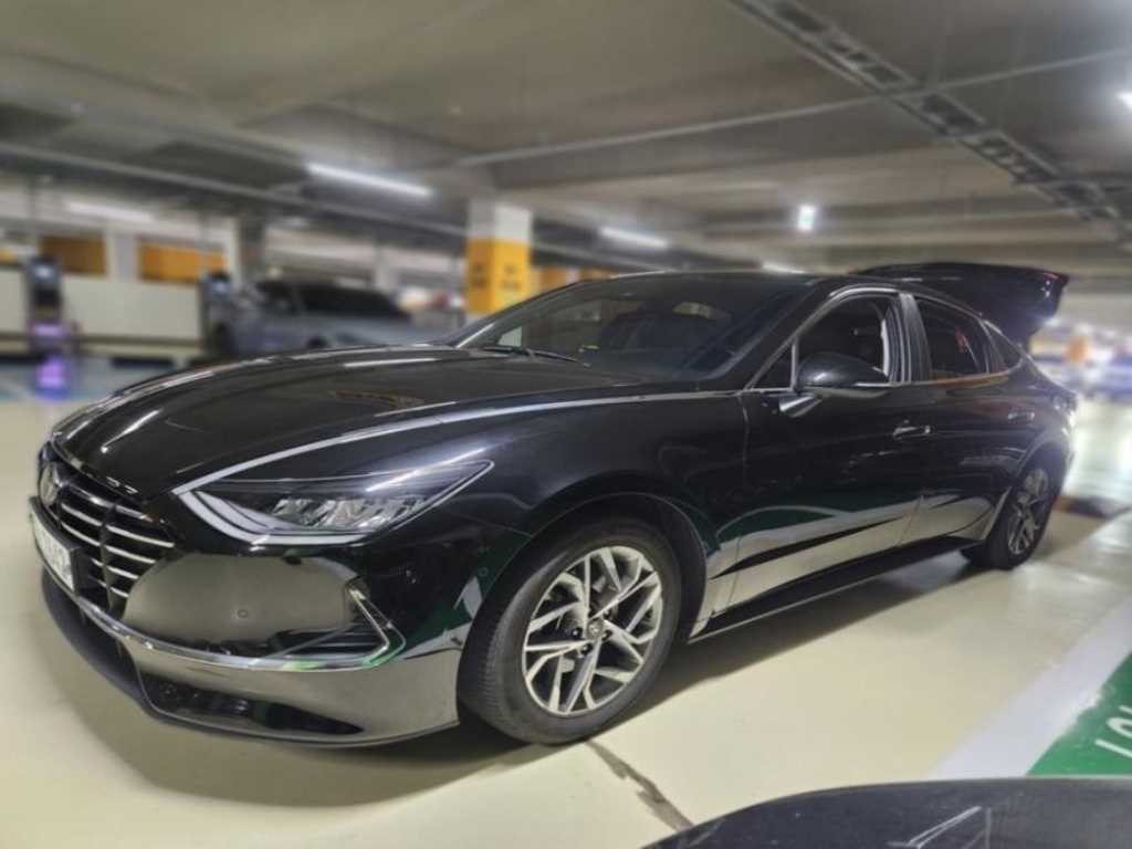 HYUNDAI Sonata - Vista 2