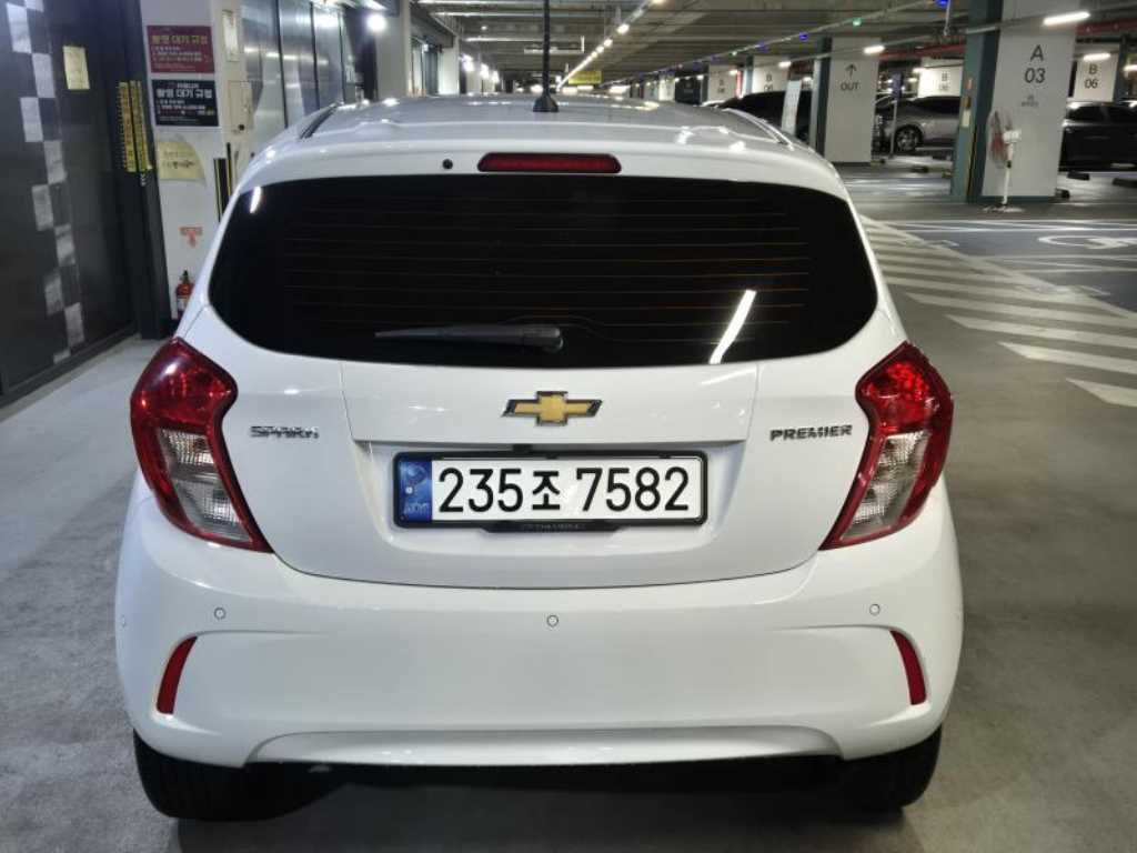 Chevrolet Spark - Vista 5