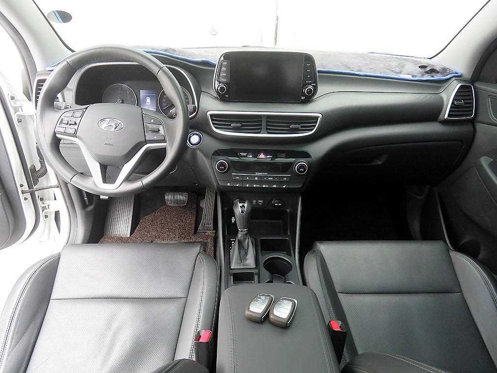 HYUNDAI Tucson - Vista 8